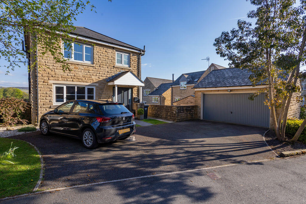 Main image of property: 27 Rylands Park, Ripponden HX6 4JH
