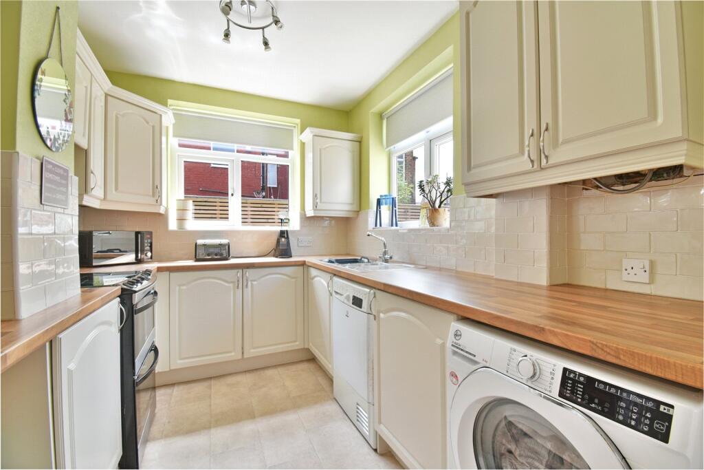 House in Stockport, Greater Manchester - View 4