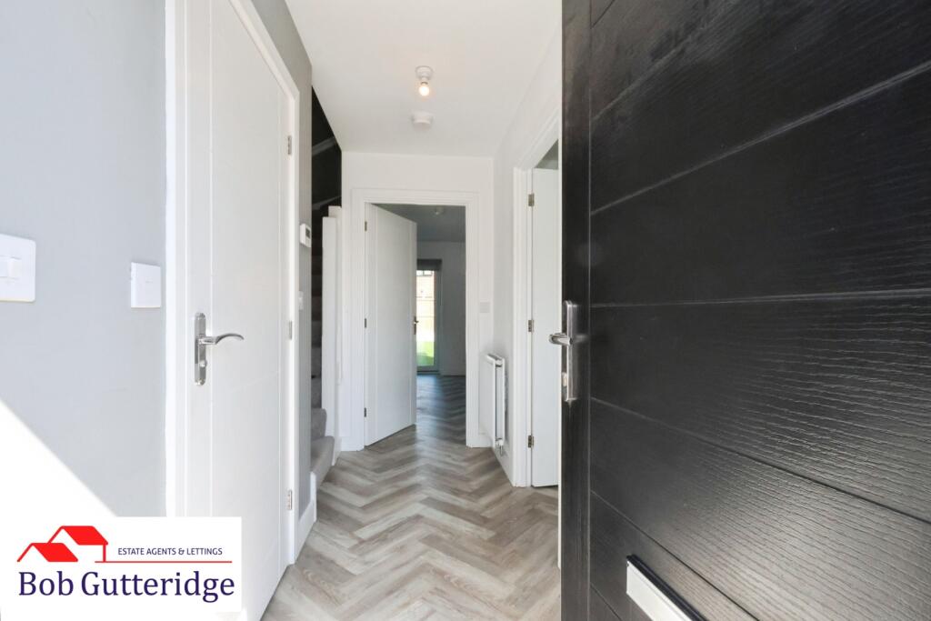 House in Stoke-on-Trent - View 5