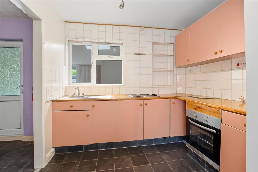 House in Nottingham, Aspley - View 5