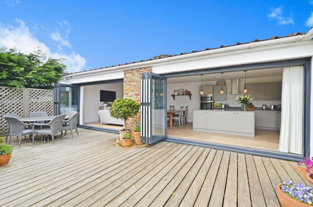 House in Plymouth - View 4