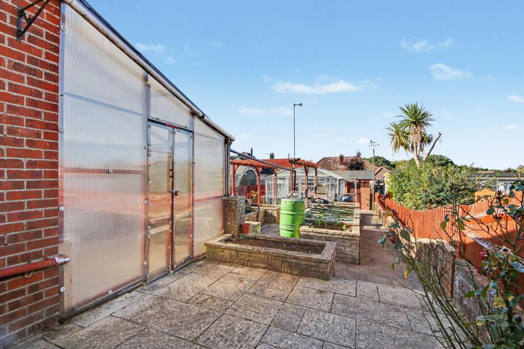 House in Southampton - View 4