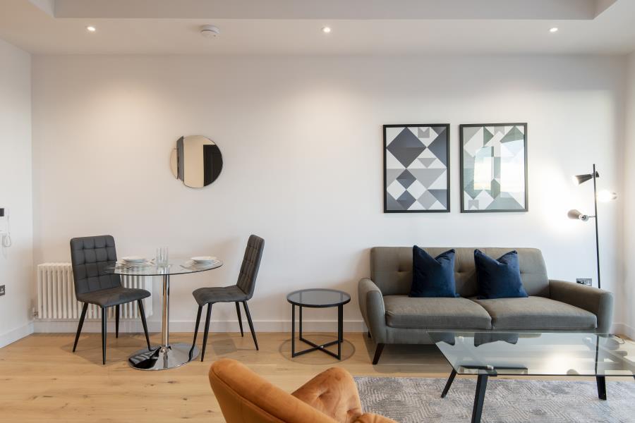 Apartment in London - View 2