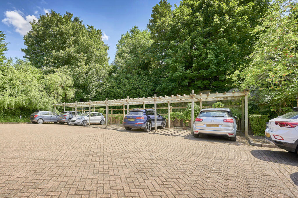 Additional image 11 of Hemel Hempstead Road, Redbourn, St. Albans, Hertfordshire, AL3