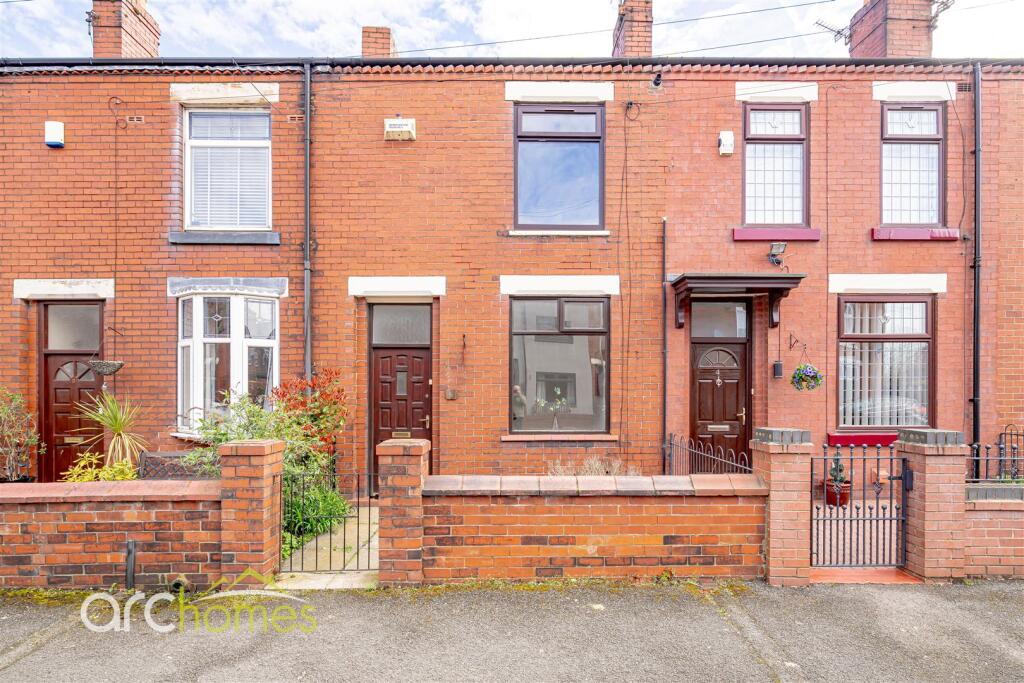 Main image of property: Peel Street, Leigh