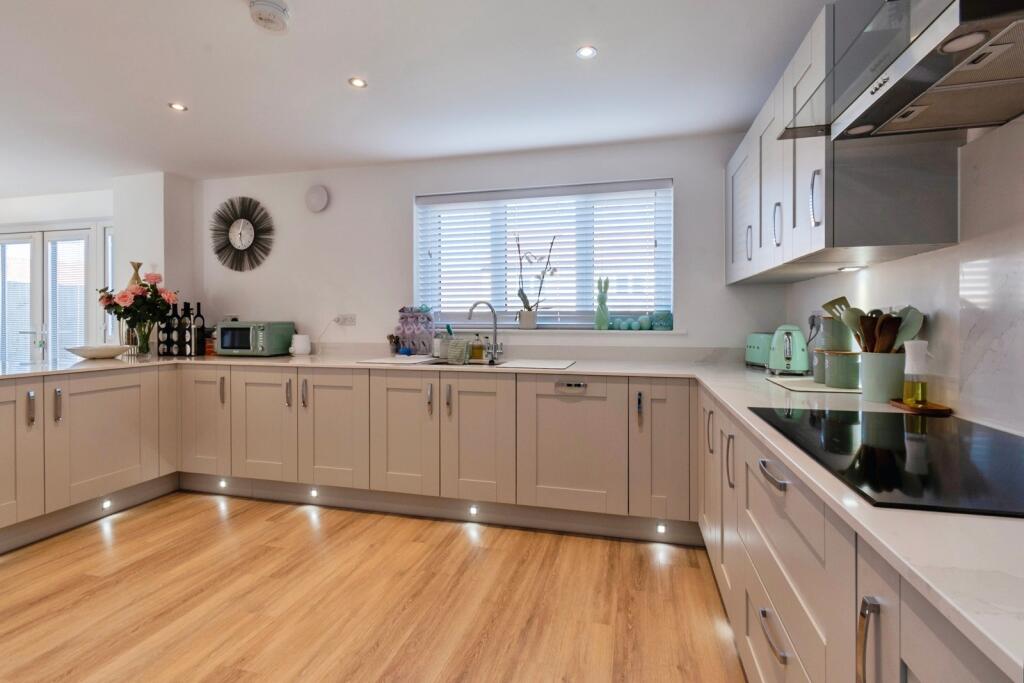 House in Babergh, Sudbury - More