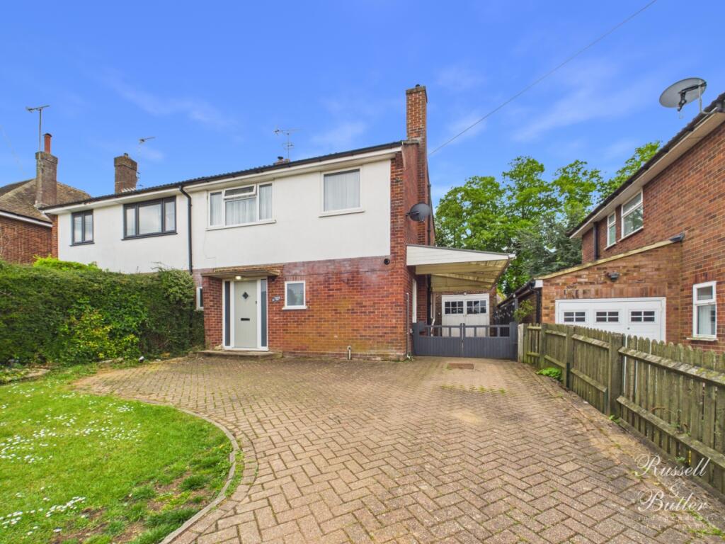 Main image of property: Highlands Road, Buckingham, Buckinghamshire, MK18