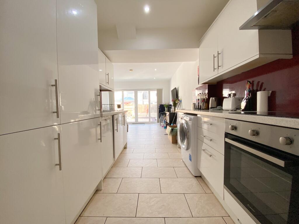 House in Cardiff, Maindy, Cathays - View 3