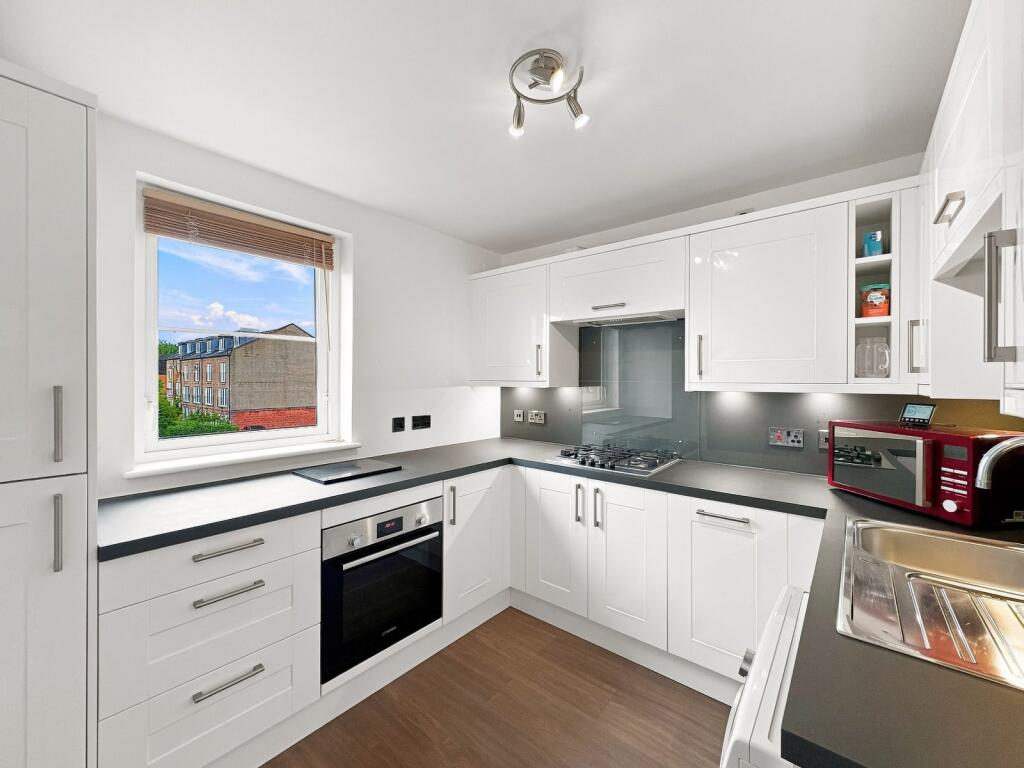 Apartment in Edinburgh, Blackford - View 4