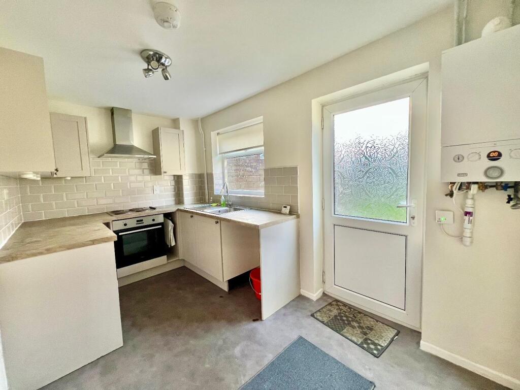Westward Place, Cefn Glas, Bridgend County Borough, CF31 4XA photo 4