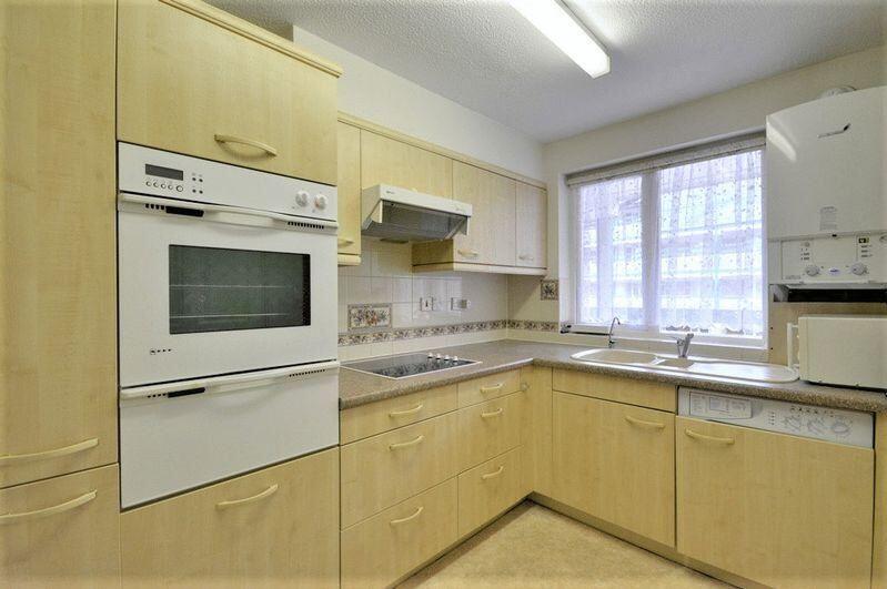 Apartment 30 Forum Court, 80 Lord Street, Southport, Merseyside, PR8 1JP photo 4