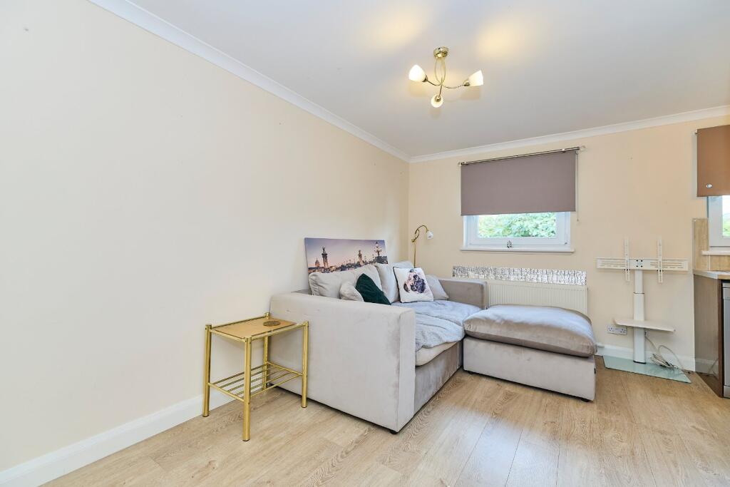 Hillview Road, Peterculter, Aberdeen, AB14 photo 3