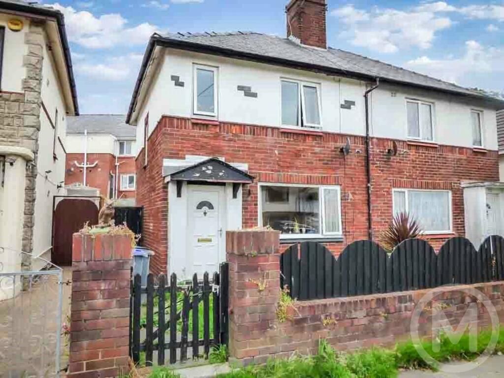 3-bed semi-detached on Scorton Avenue, Blackpool, £100,000