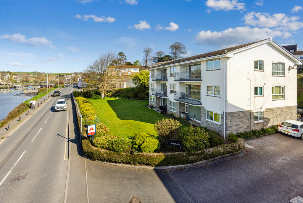 Main image of property: Riverside, Embankment Road