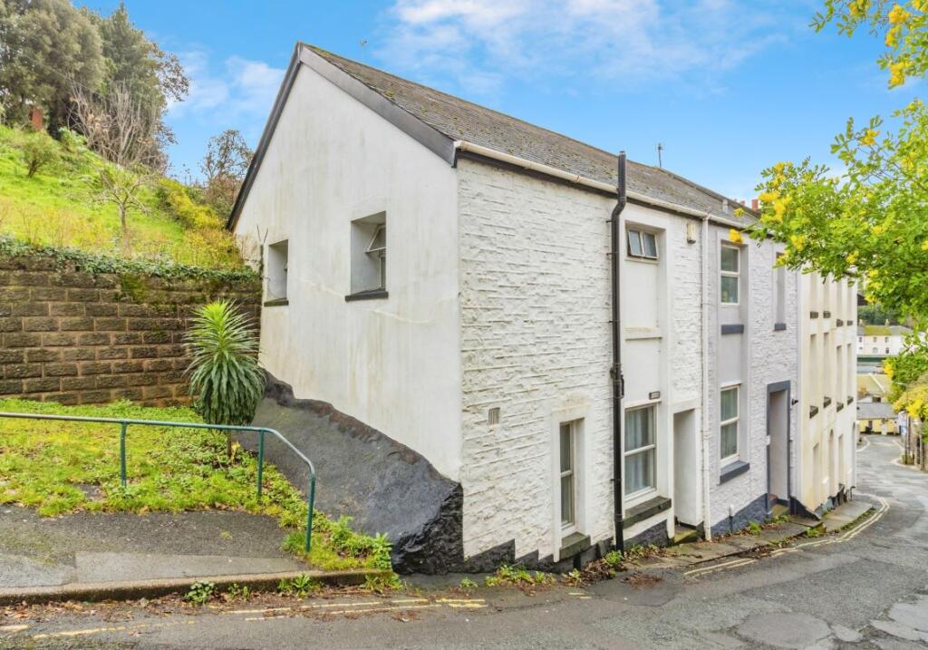 Main image of property: 7 St. Johns Place, Torquay, Devon, TQ1 1BH