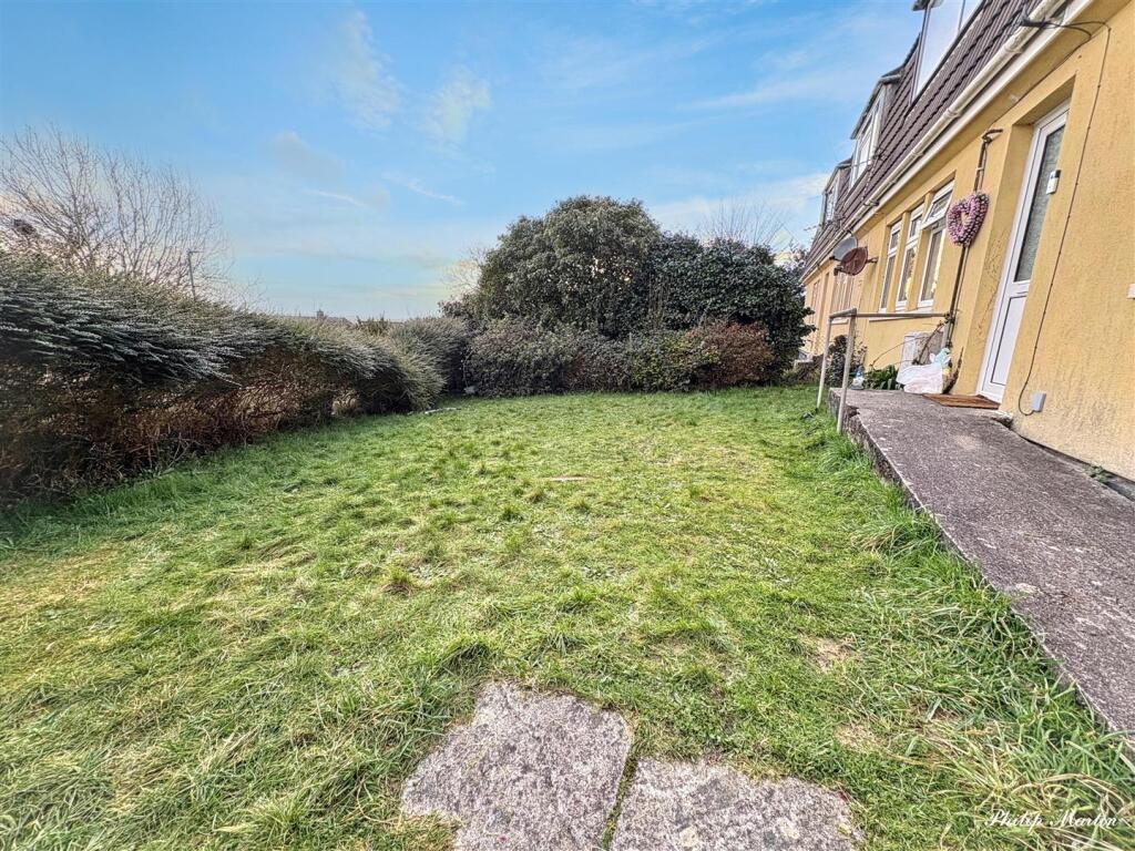 Tregurra Lane, Truro photo 2