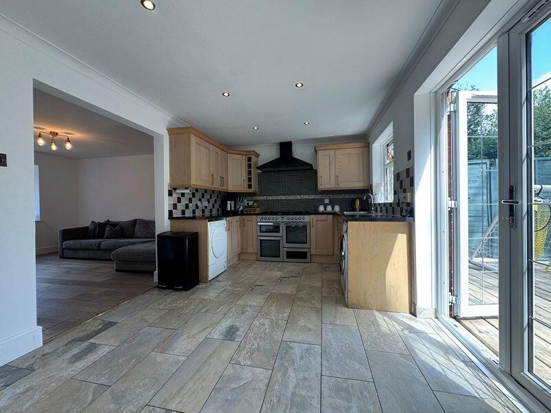 Collingwood Close, Luton photo 4