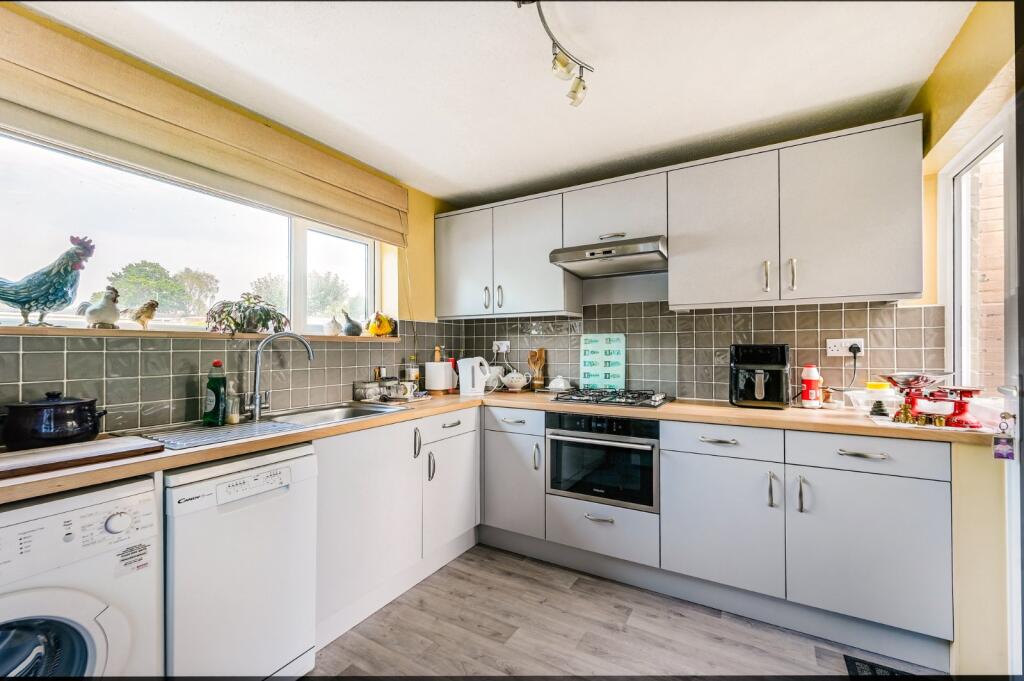 House in Ashford, Tenterden - View 2