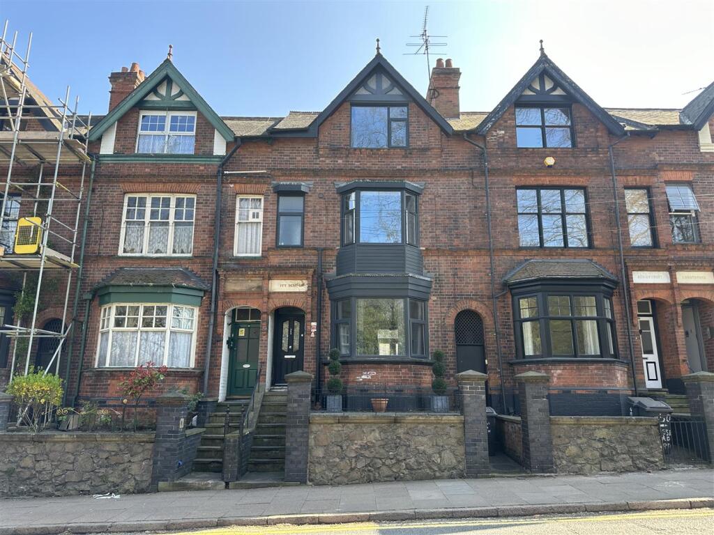 Main image of property: Fosse Road North, Leicester