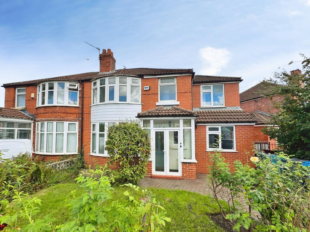 Main image of property: Yew Tree Road, Fallowfield, Manchester, M14