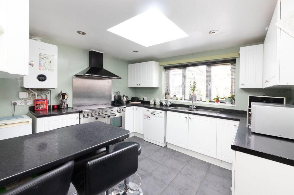 8 Richmere Road, Didcot, Oxfordshire, OX11 8HT photo 4