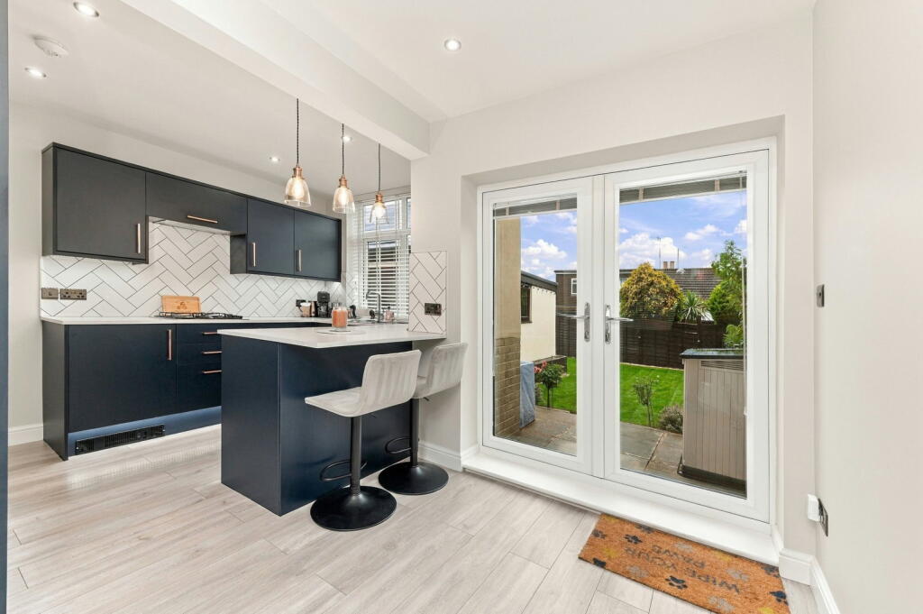 House in Leeds, West Yorkshire - View 4