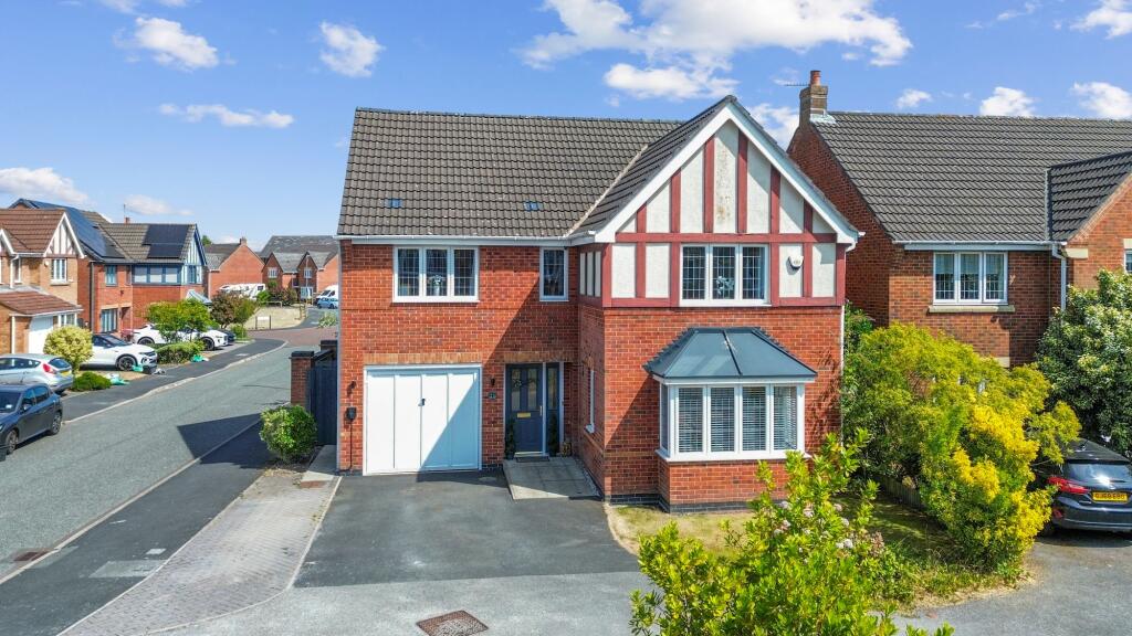 Main image of property: Breydon Gardens, St. Helens, WA9