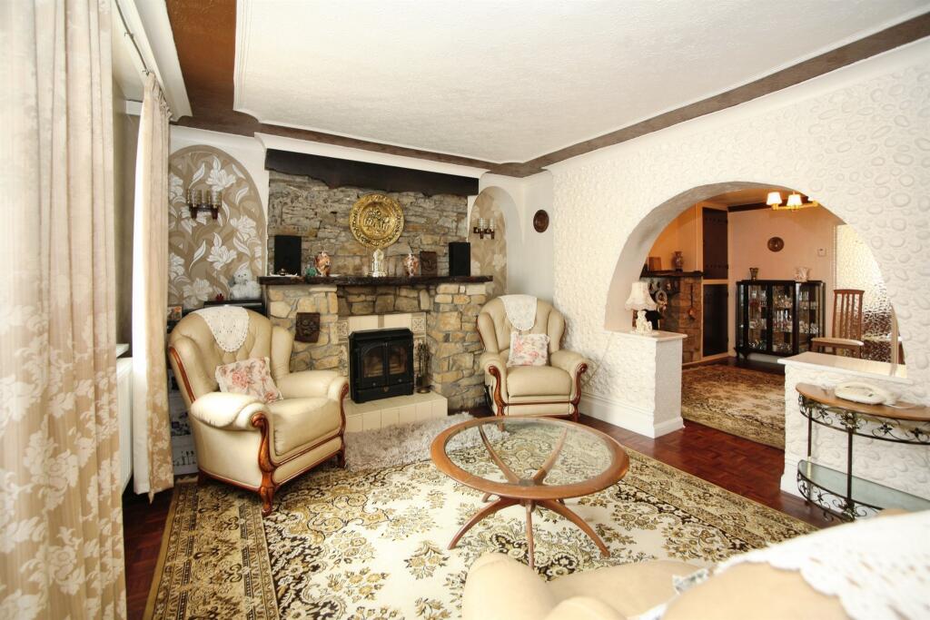 House in Machen, Bedwas, Trethomas and Machen - View 2