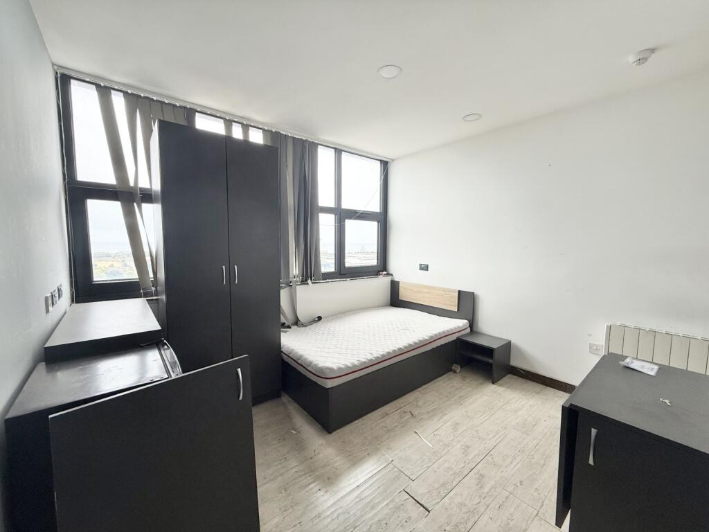 Apartment in Sunderland, North East - View 5