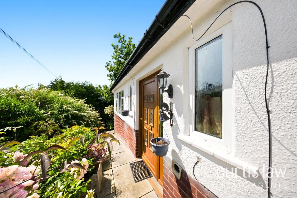 House in Blackburn, Wensley Fold - View 5