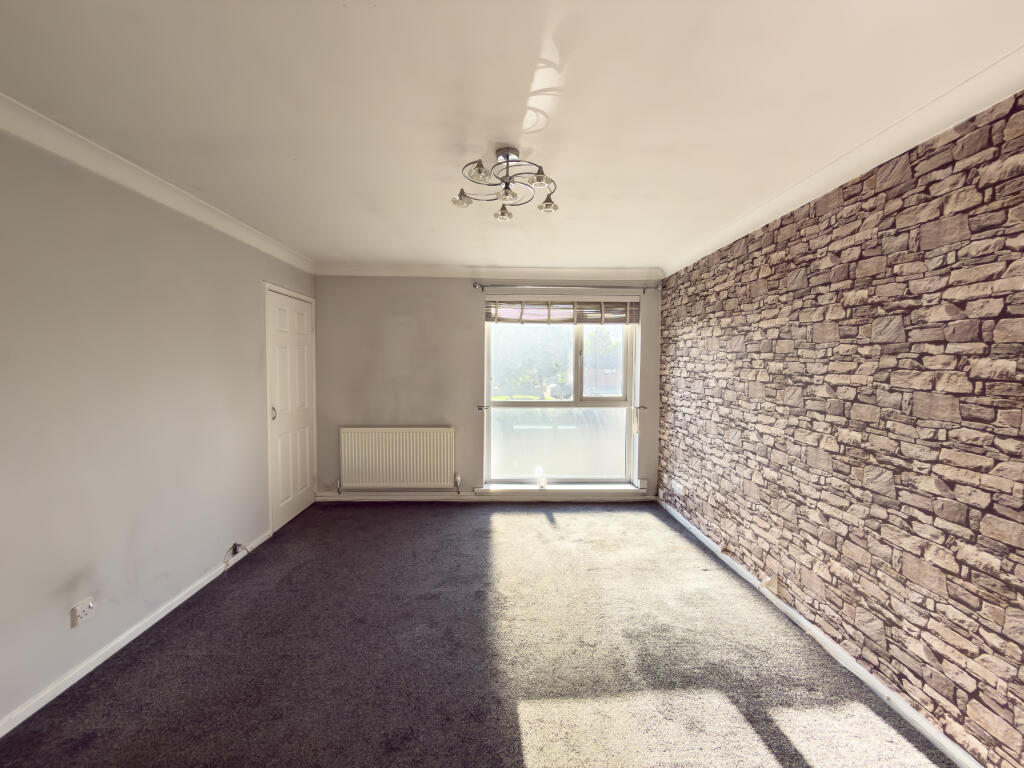 Apartment in Newcastle upon Tyne - View 5