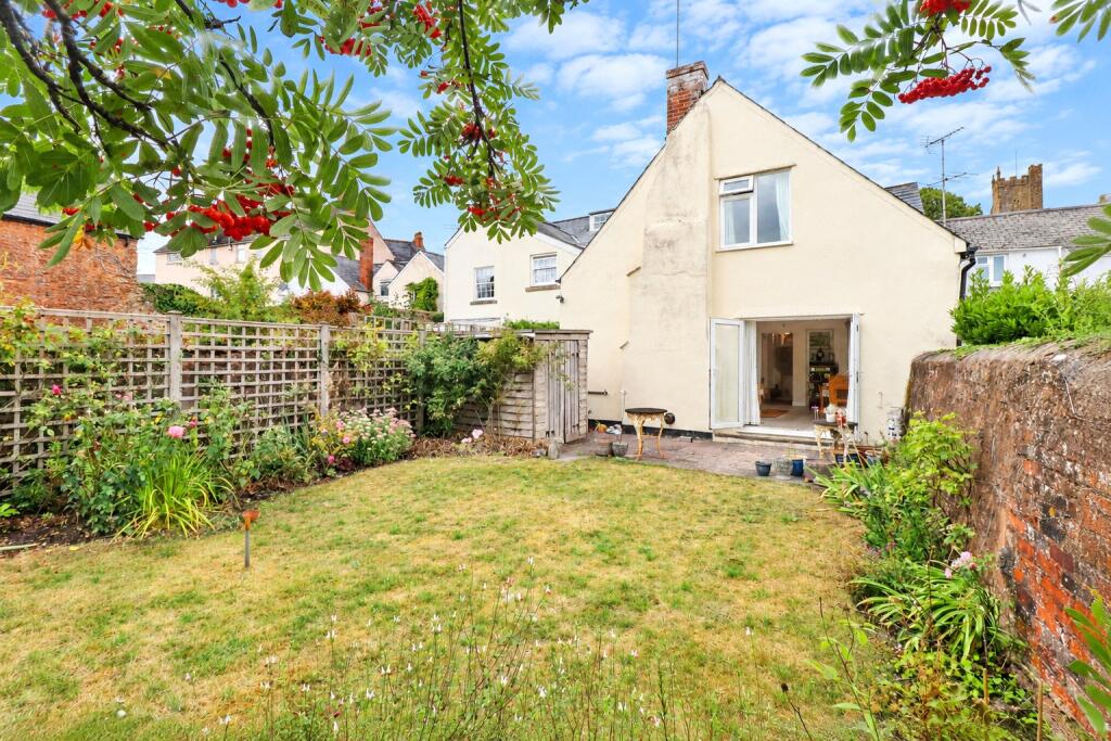 House in Taunton, Somerset - More