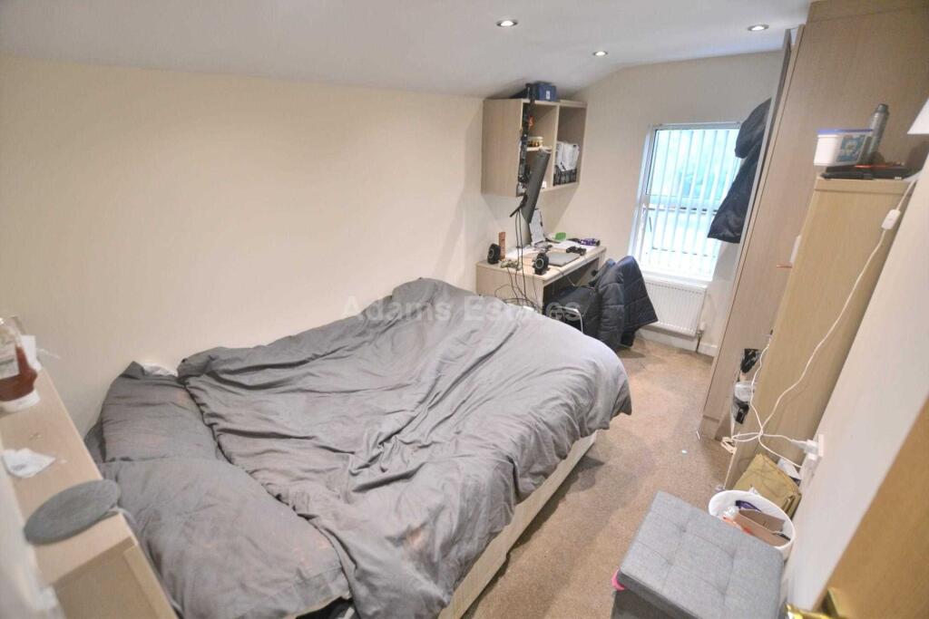 House in Reading - View 5