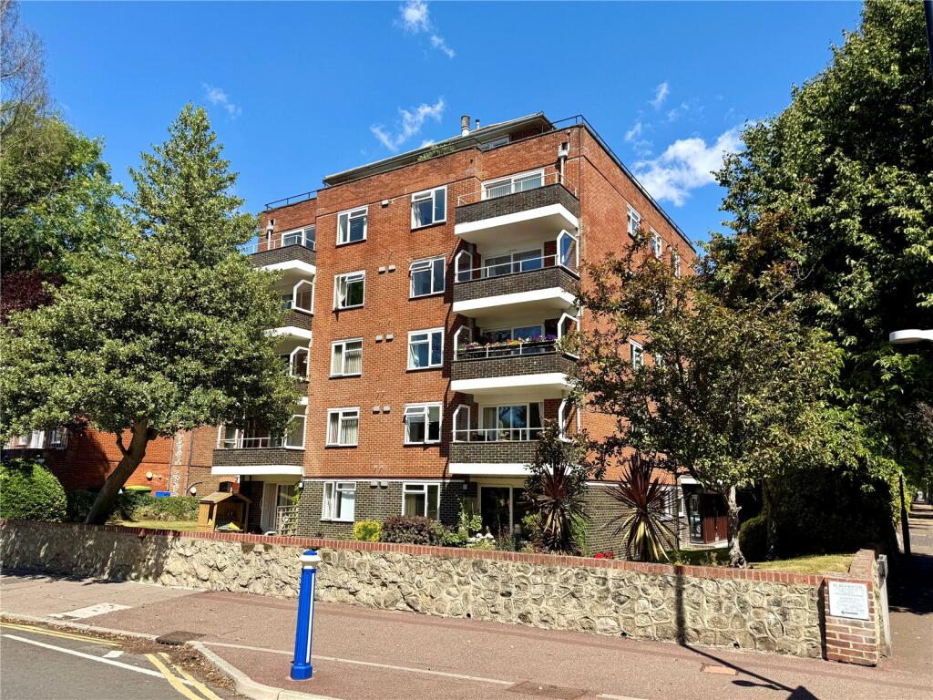 3-bed flat on Grange Court, Grange Road, Eastbourne, East Sussex, BN21, £415,000