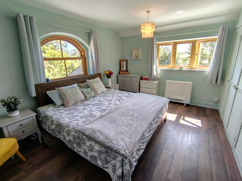 House in East Williamston - View 5