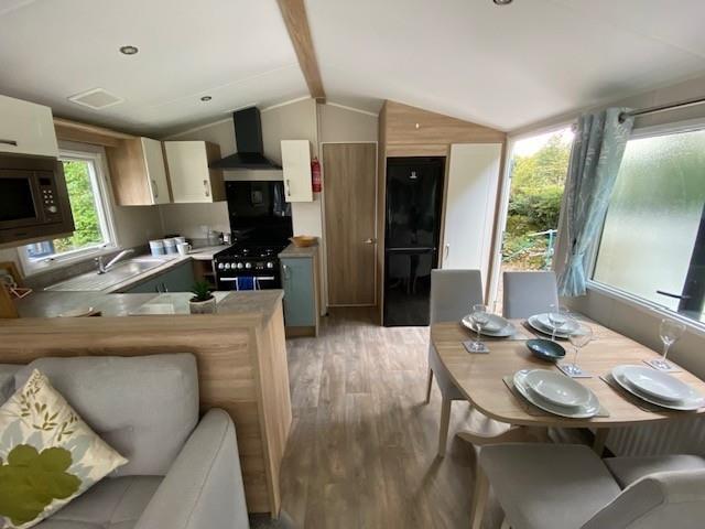 Newhaven Caravan & Camping Park, Buxton photo 5
