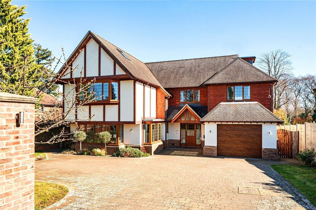 Main image of property: Groveside, Great Bookham, KT23