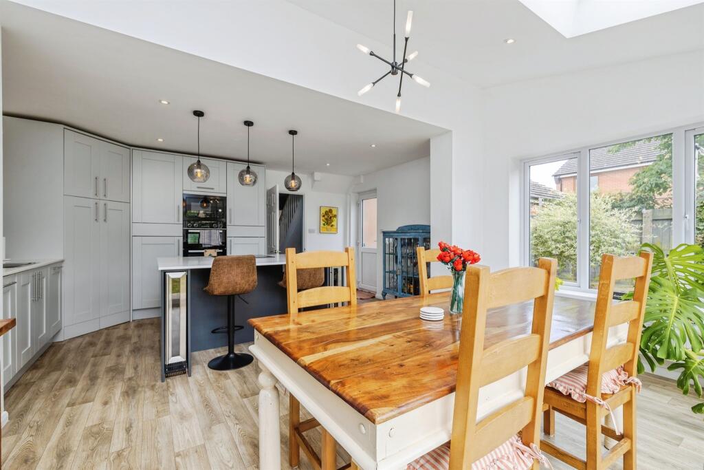 House in North Kesteven, Metheringham - View 3
