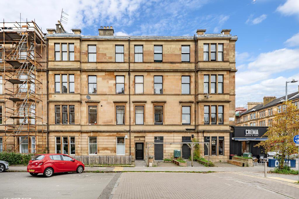 Main image of property: Flat 1/1, 4 Albert Avenue, Glasgow, G42