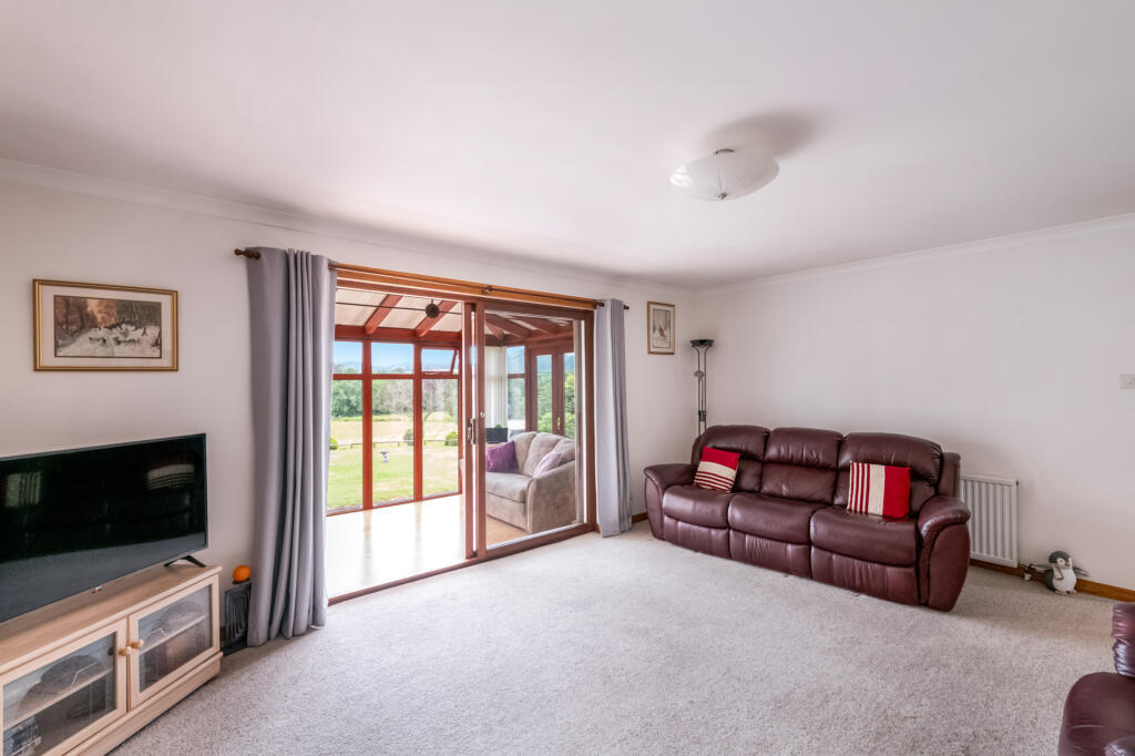 House in Perth - View 3
