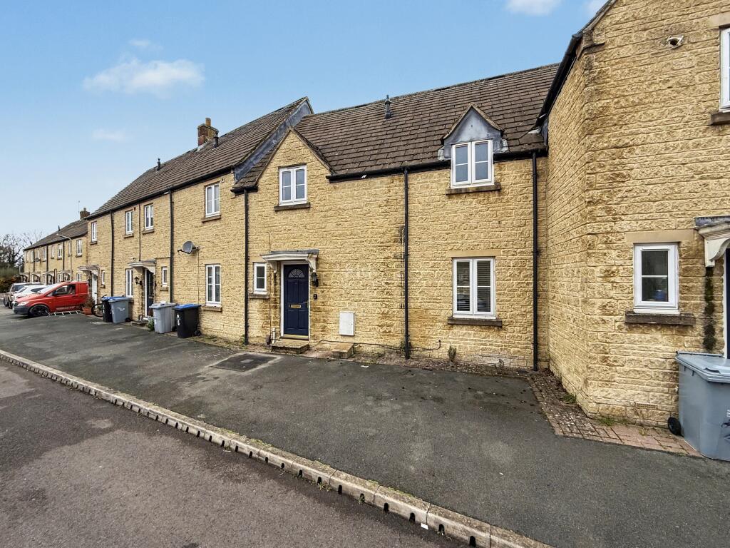 Main image of property: Henry Box Close, Witney, OX28