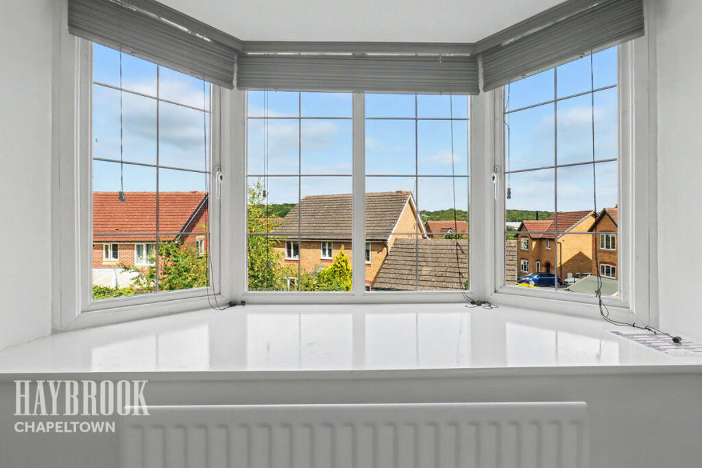House in Sheffield, Lane End, Ecclesfield - View 5