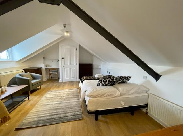 Studio flat for rent