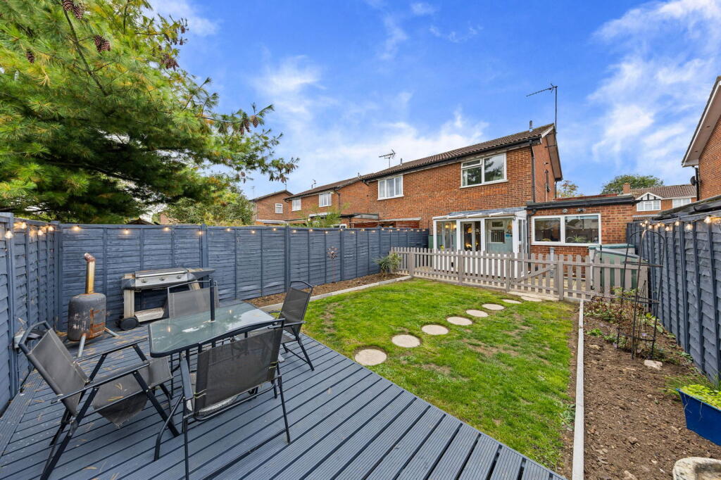 Thoday Close, Broughton, Kettering, NN14 photo 2