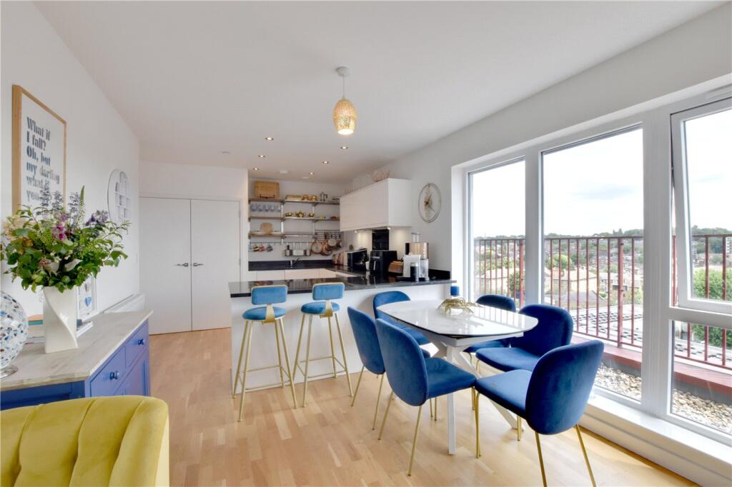 Apartment in London, Royal Borough of Greenwich - View 2
