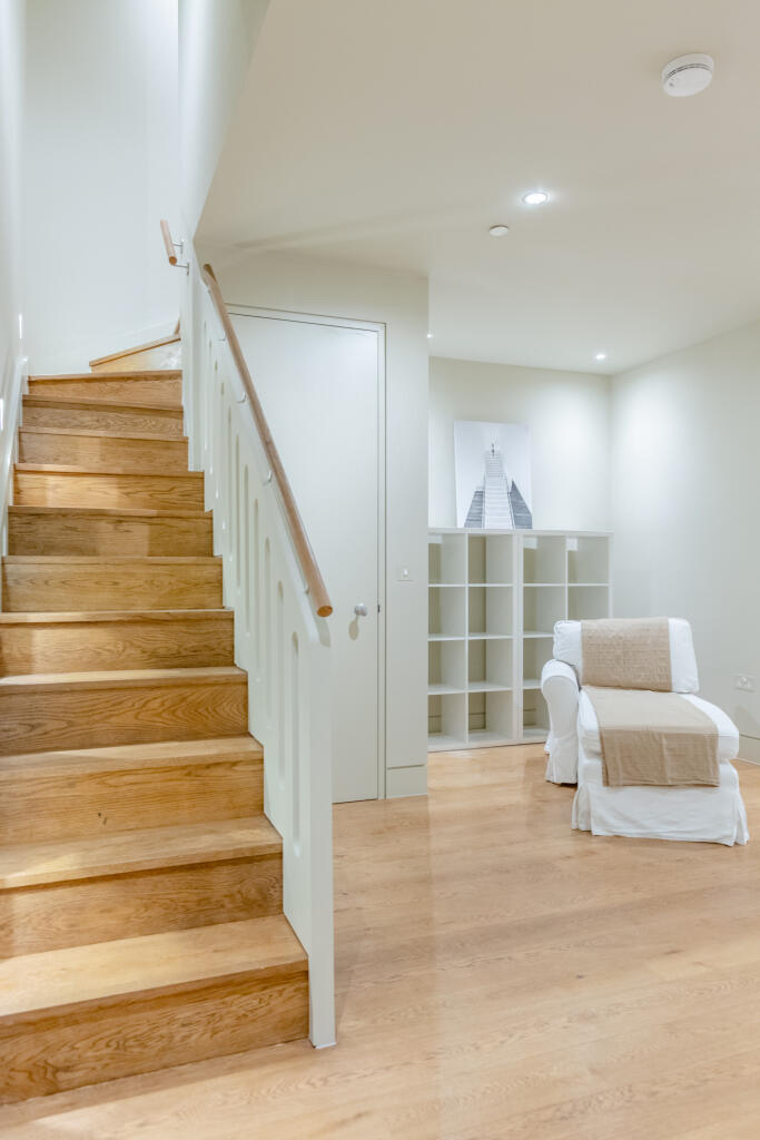 4 bedroom terraced house for rent