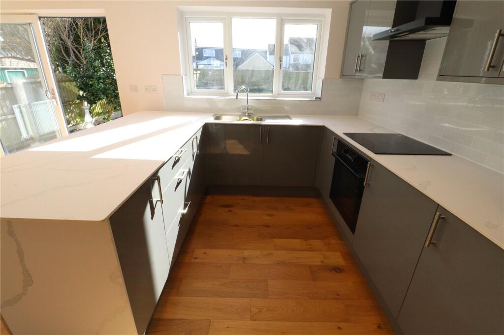 House in Wirral, Thingwall - View 4