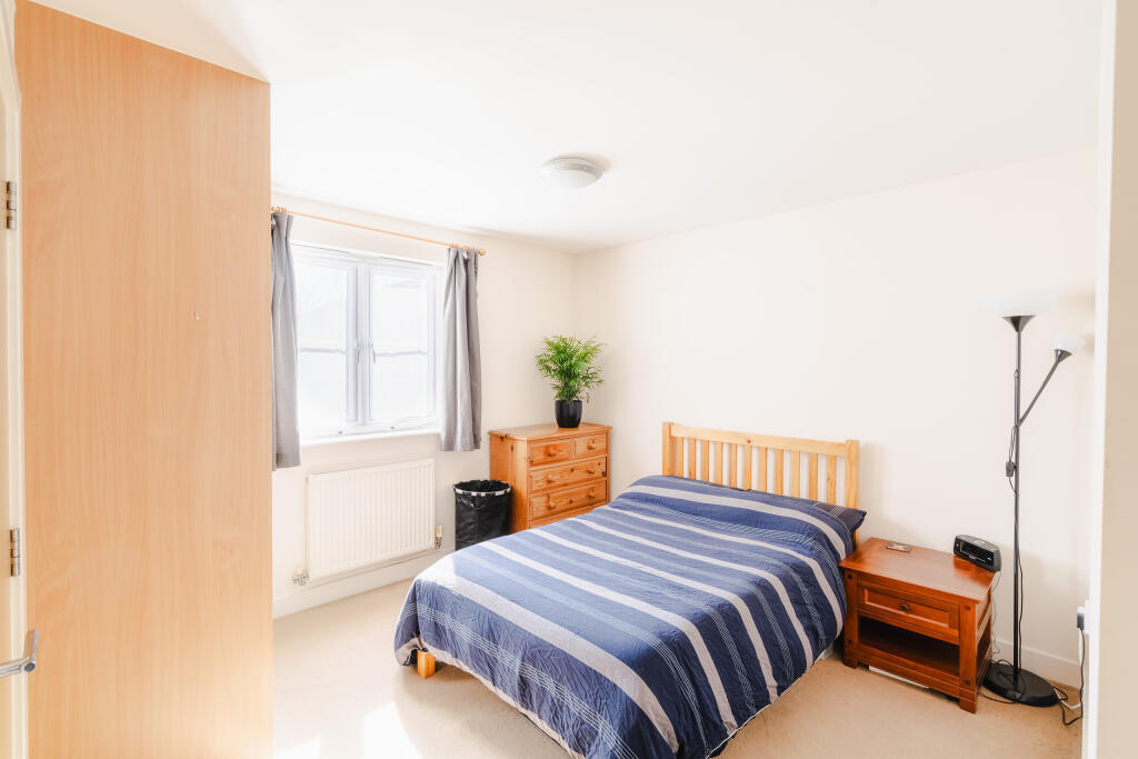 Apartment in Bristol, Horfield - View 6