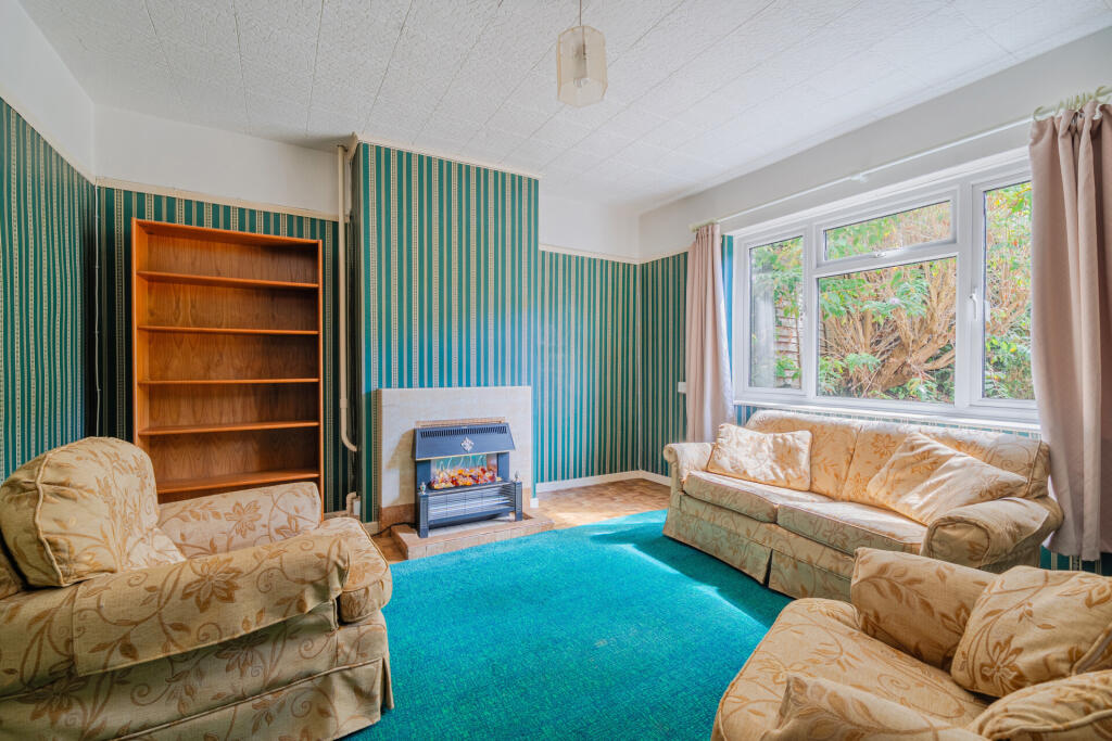 House in Teignbridge, Newton Abbot - View 2