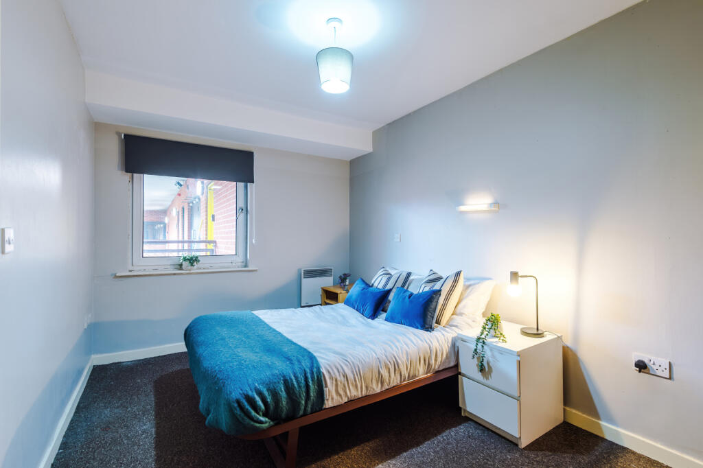 Apartment in Manchester - View 4